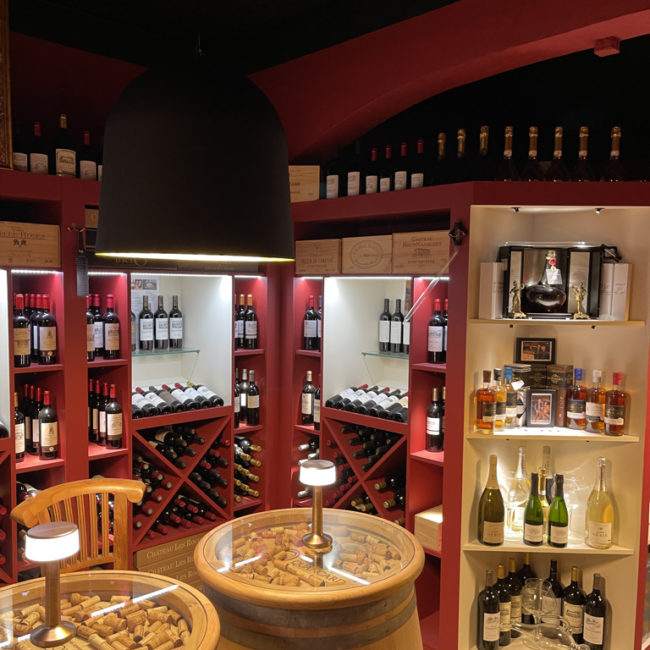 Cave et Sauveur