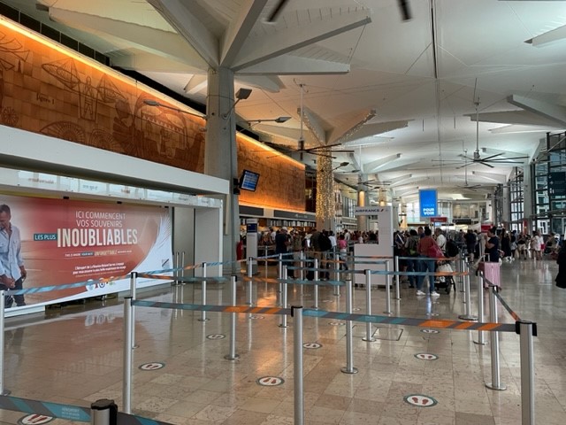 AÉROPORT FRESQUE