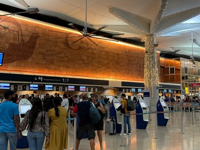 AÉROPORT FRESQUE